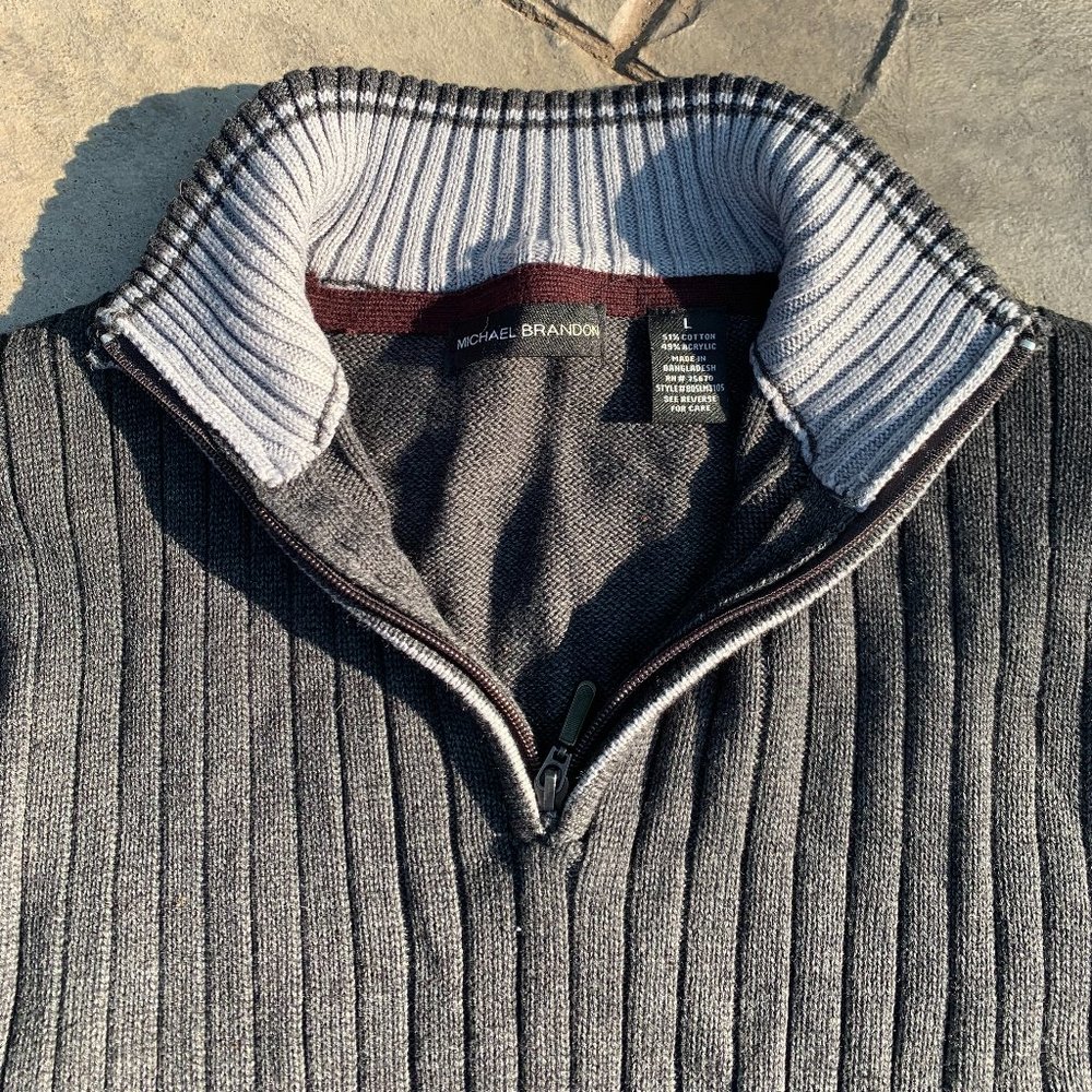Dark Gray Men's 1/4 Zip Sweater, never worn.